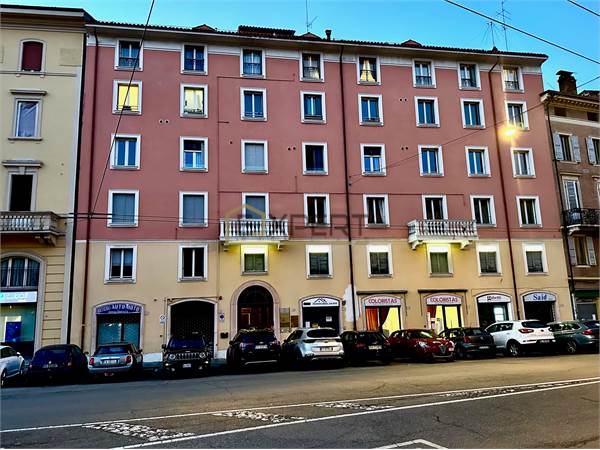 Office for rent in Modena